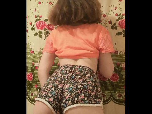 ❤️ Neska gazte sexy galtzak kentzen kameraren aurrean ❤️❌ Porno pornoan eu.sexogolic-info.ru ❌️❤