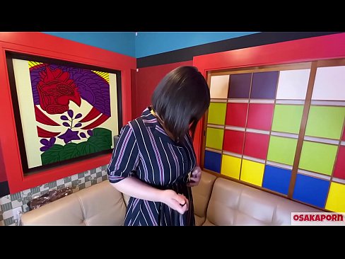 ❤️ Titi handiak dituen kutie japoniarra jostailu sexualekin masturbatzen da eta orgasmoa du. Elkarrizketa batean bere esperientzia madarikatuari buruz hitz egiten du. Titi erraldoiak eta puxa iletsua ozenki intzirika. Osakaporn ❤️❌ Porno pornoan eu.sexogolic-info.ru ❌️❤